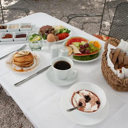 Affittacamere Akti Méthana