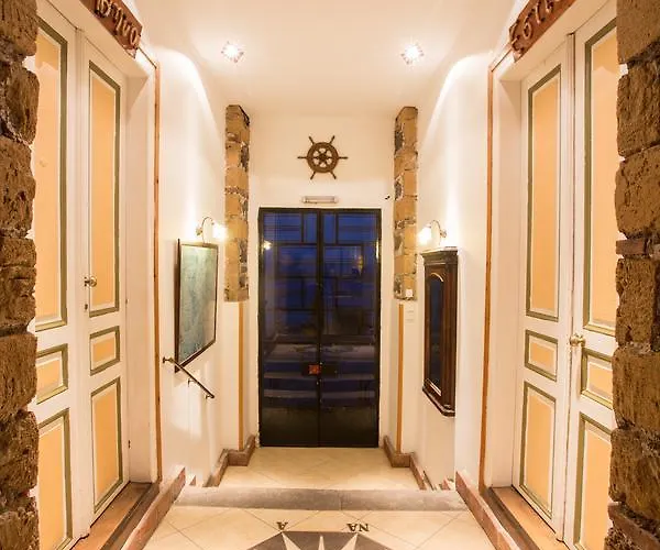 Akti Πανσιόν *