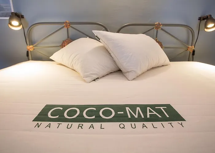 Akti Πανσιόν Μέθανα